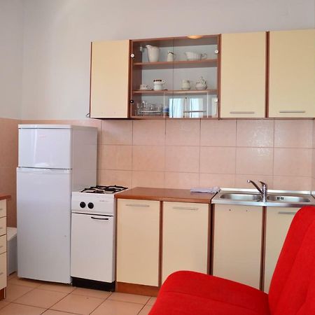 Apartmani Macak II Novalja Exterior photo